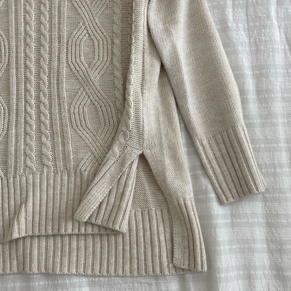 Anthropologie sweater-Donated💞. - Picture 3 of 3